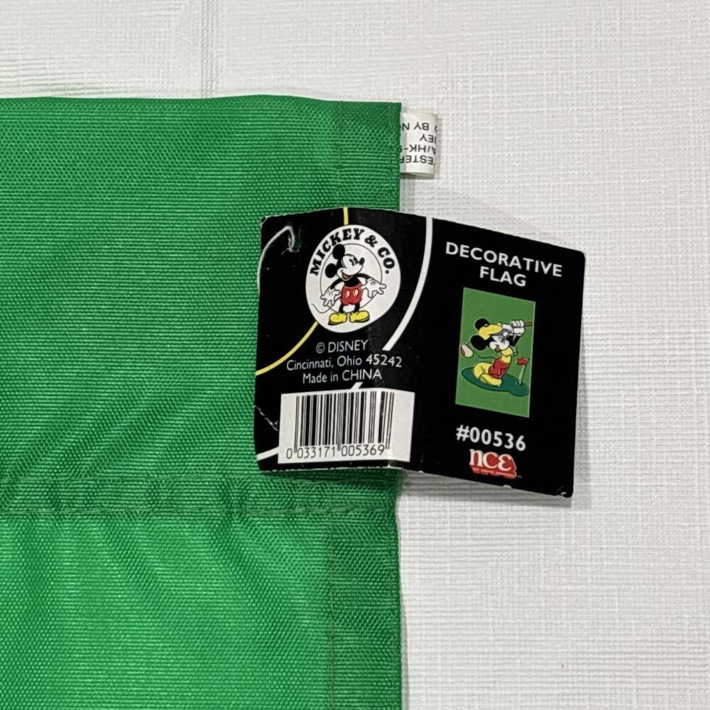Vintage 1998 Disney Mickey Mouse Golf Yard Flag Banner Nylon Double Sided 27x42” - Picture 6 of 10